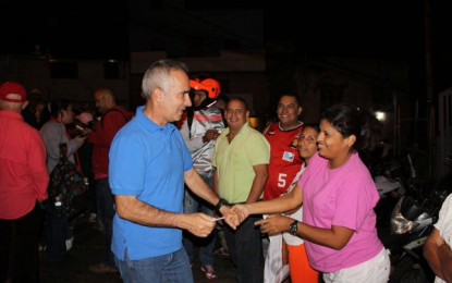 Candidato Freddy Bernal inició recorrido casa por casa en Caracas