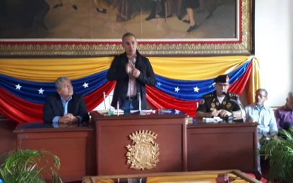 Freddy Bernal supervisa administración gubernamental en el Táchira