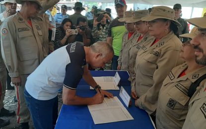 Militares de la frontera colombo- venezolana se suman a la campaña internacional #NoMoreTrump