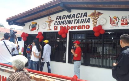 Bernal: “La Farmacia Comunitaria El Soberano de Michelena atenderá a 25.000 personas”