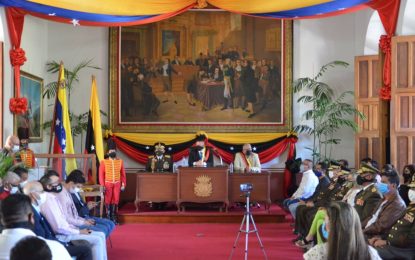 Tachirenses celebran 156 años de su primera Constitución