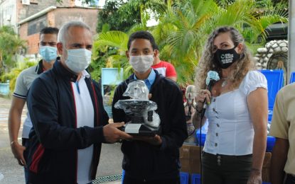 Dotan de herramientas a estudiantes de educación media técnica del Táchira