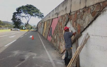 Gabinete de Infraestructura embellece elevado de Puente Real