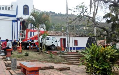 Corpoandes continúa embelleciendo espacios religiosos e históricos del Táchira