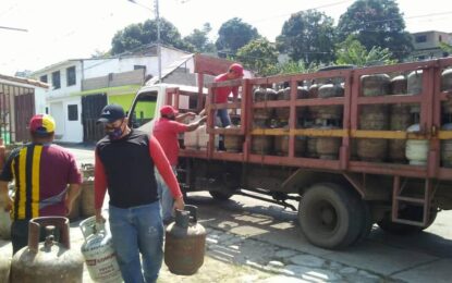 Más de 170 CLAP de los municipios fronterizos son atendidos con GLP por planta Campaña Admirable