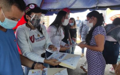 Entregan 100 Títulos de Protocolización en Táchira