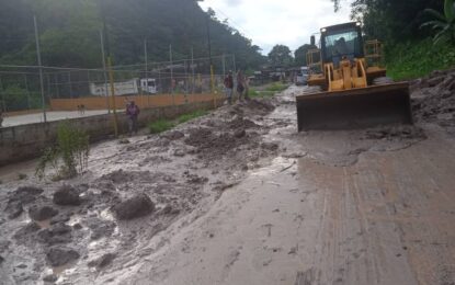 Rehabilitan paso en sector Zig Zag de la Troncal 005 en Táchira