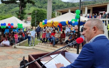 Freddy Bernal: El fascismo fue derrotado y lo sentamos a negociar