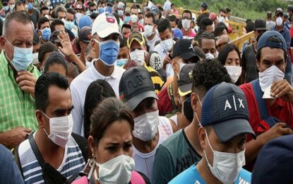 Alcaldes colombianos firman manifiesto contra xenofobia y apoyan venezolanos