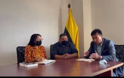 Ejecutivo Regional trabaja en la reactivación de 341 planteles educativos