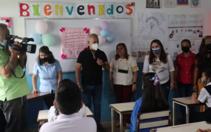 La Gobernación rehabilita Escuela Nacional de Palo Gordo