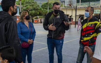 Presidente del IDT visita instalaciones deportivas de Cordero y ruta de peregrinos