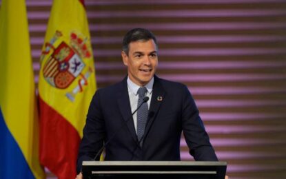 Pedro Sánchez ofreció a España como sede de diálogos de paz de Colombia