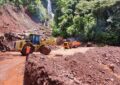 Gobernación trabaja en el despeje de más de 18 derrumbes en la vía Chorro El Indio
