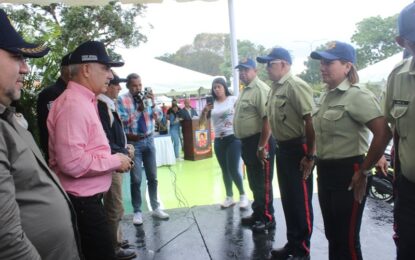 Con dotación y equipamiento reivindican policía de SC