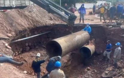 Hidrosuroeste y Alcaldía activos en colocación de nueva tubería