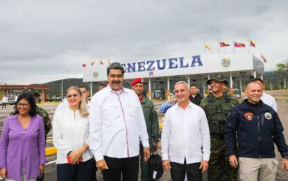 Gobernador Bernal “el reto es reactivar en su máxima capacidad la economía fronteriza”