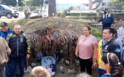 Alcaldía y Concejo Municipal celebraron la Paradura del Niño