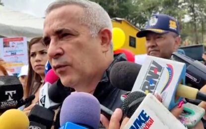 Gobernador Bernal: Creer en Dios para vencer las dificultades