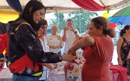 Base de Misiones Socialistas Aristóbulo Istúriz recibió Feria del Campo Soberano