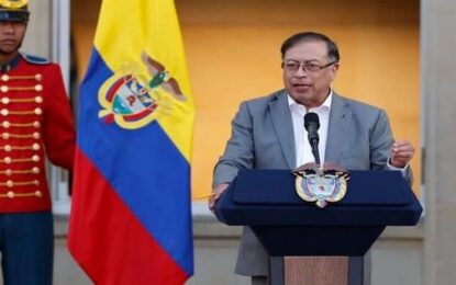 Presidente de Colombia anuncia proceso de paz con disidencias de las FARC