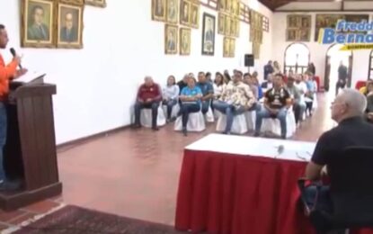 Alcaldes tachirenses califican de positiva reunión de trabajo con gobernador Freddy Bernal