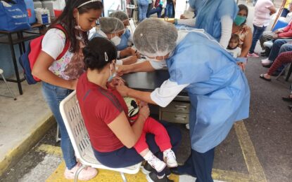 Avanza la mega jornada de vacunación de Las Américas