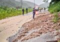 Afectaciones en vías y viviendas anegadas por las lluvias del fin de semana
