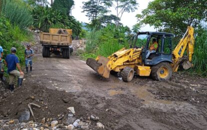 Instituciones gubernamentales atienden afectaciones viales en municipio San Judas Tadeo