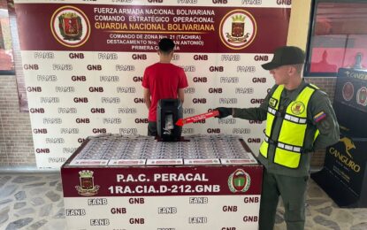 Detenido con casi 150 mil dólares falsos