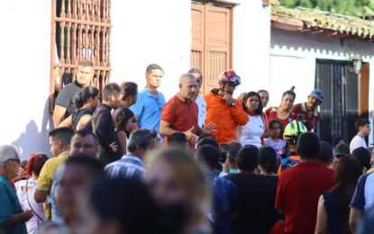 Gobernador Bernal supervisa viviendas en riesgo en municipio Junín