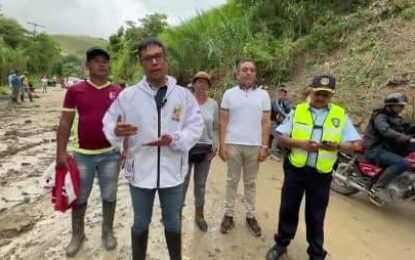 Apertura paso hacia el municipio Junín por la Local 009