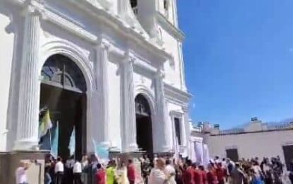 Gobernador Bernal se suma a la iglesia rebelde que va en contra de las mafias