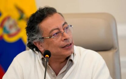 Presidente de Colombia afirma que convocará por decreto la consulta popular