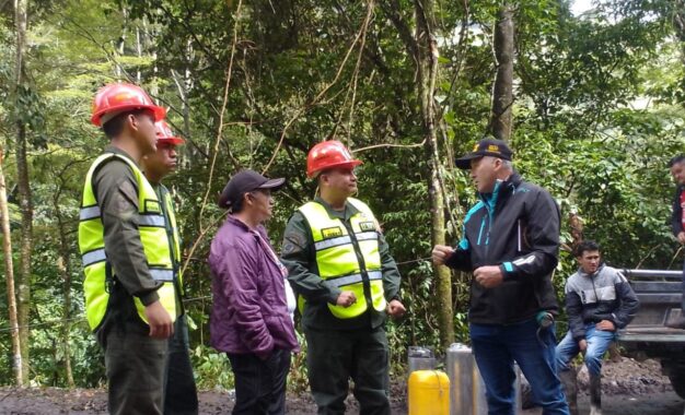 Evalúan implosión en la falla de El Playón vía San Vicente de la Revancha
