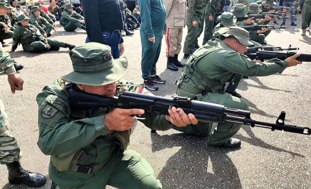 Gobernador Freddy Bernal cohesión y adiestramiento fortalecen la defensa de Venezuela