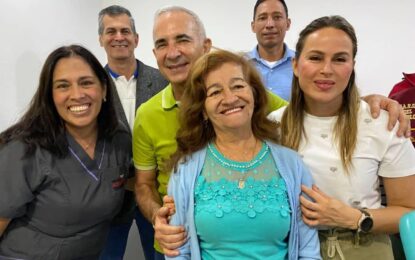Gobernador del Táchira festejó aniversario de la Misión Sonrisa con la entrega de 128 prótesis dentales